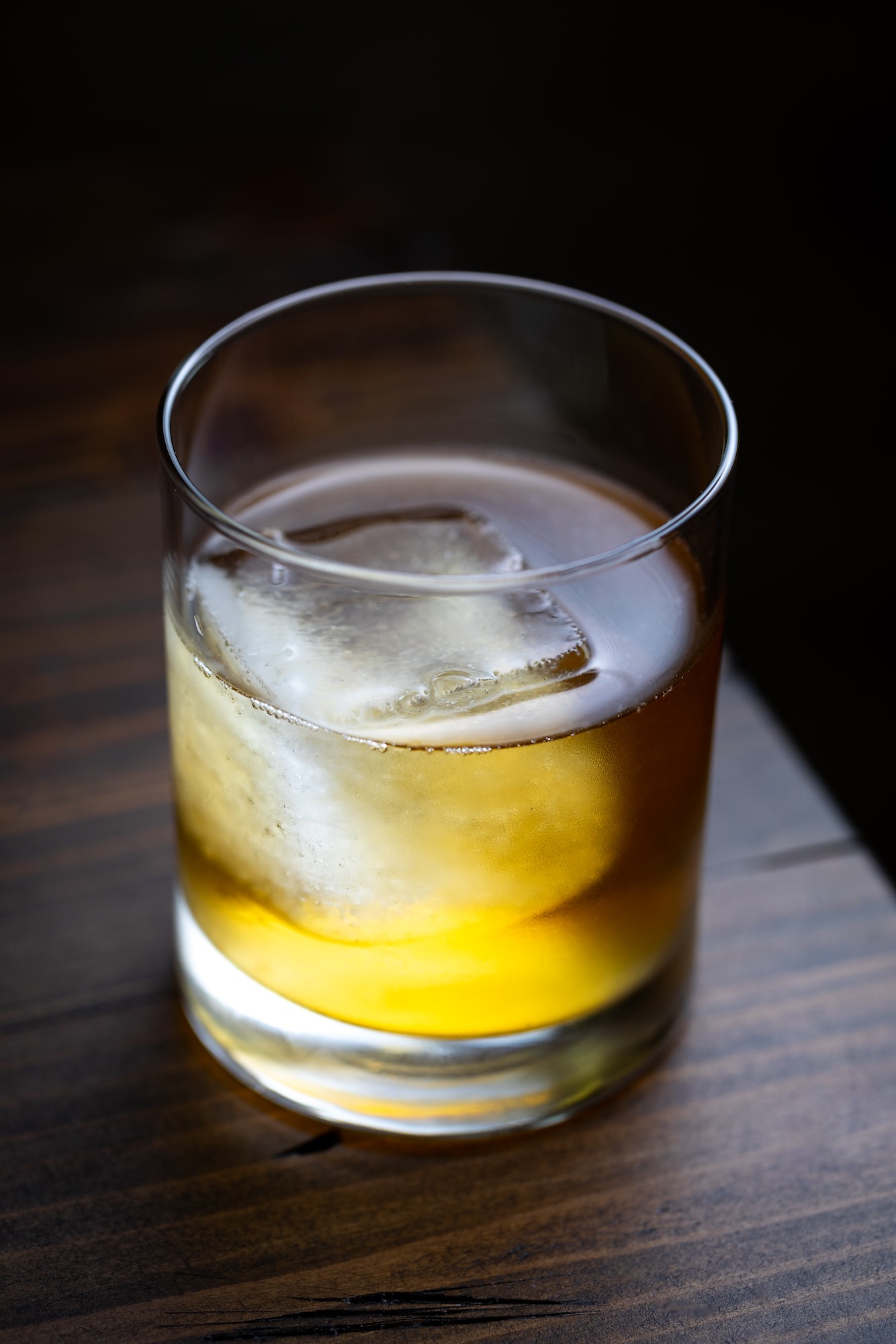 a cocktail at montecito inn