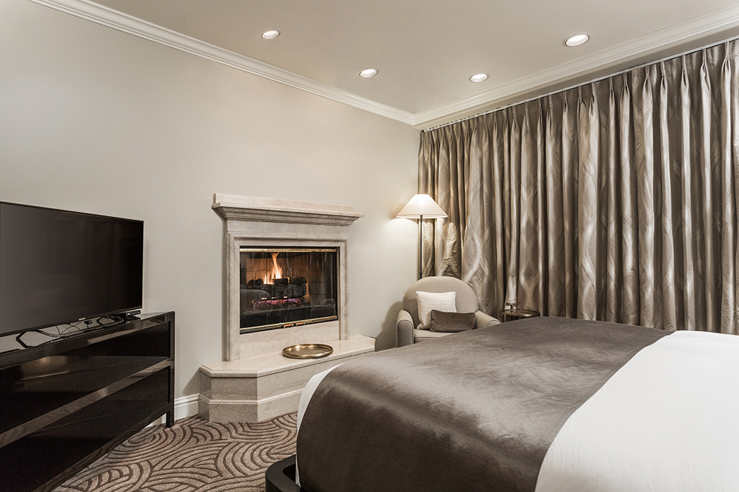 santa barbara hotel Luxury King Bedroom