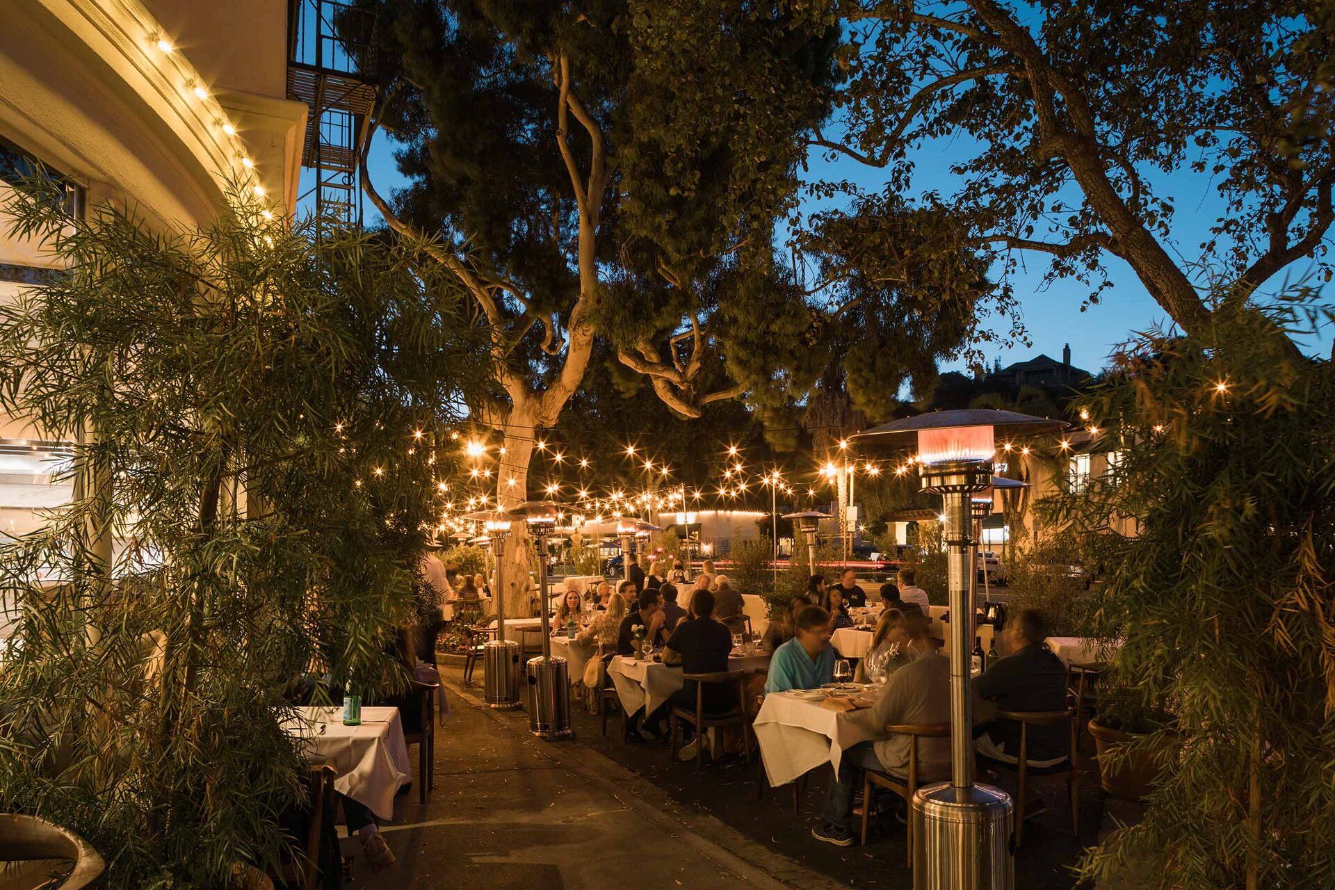 People Dining